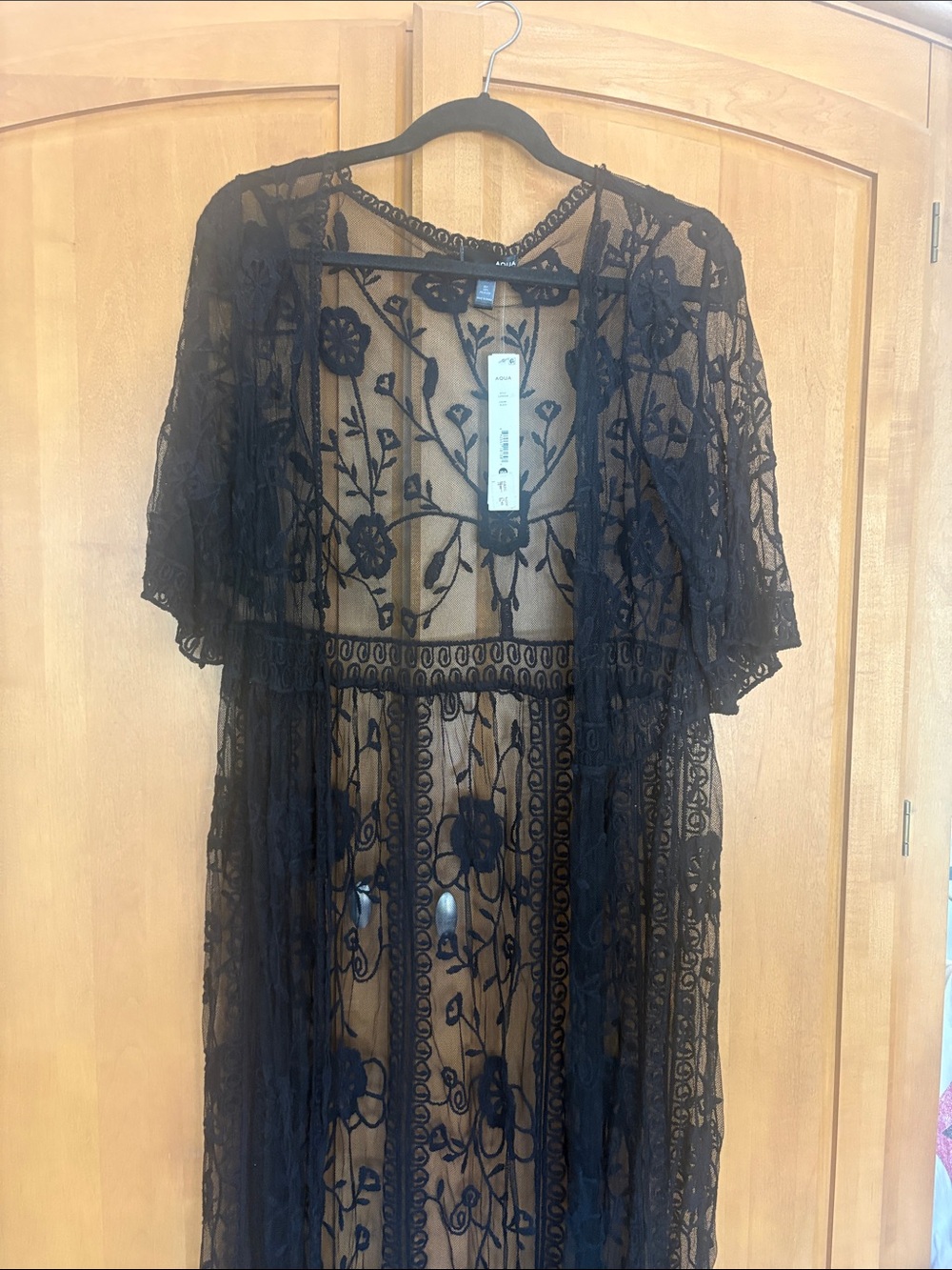 Embroidered Mesh Duster - Picture 3 of 9